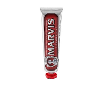 Marvis whitening toothpaste model CINNAMON MINT