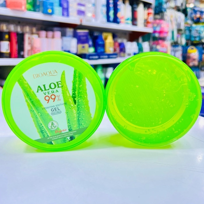 کرم آبرسان آلوئه ورا  حجم 300 میل